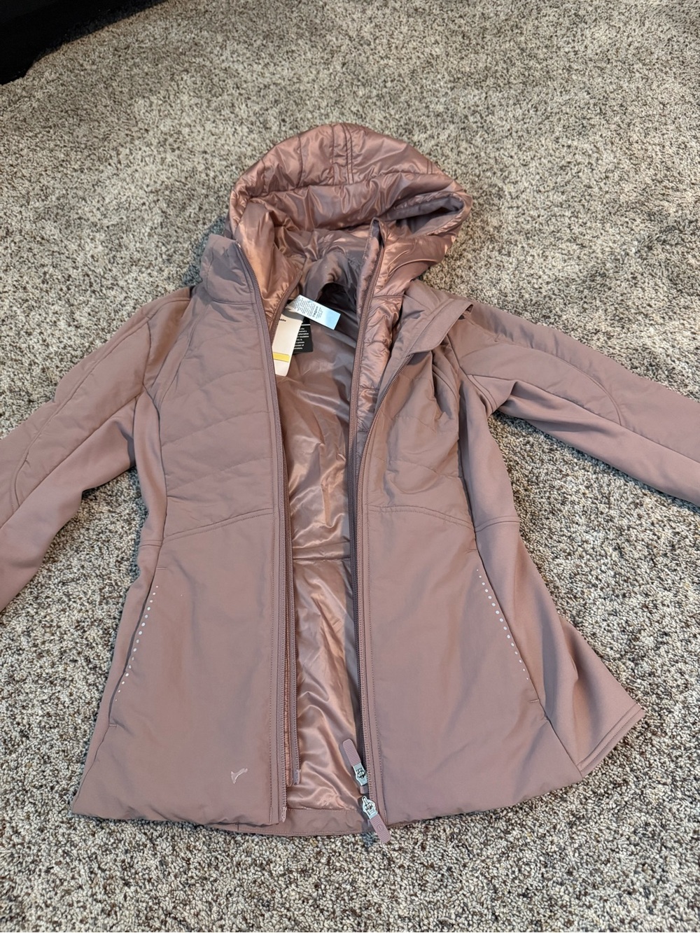 NWT Women’s Lululemon Another Mile Jacket Twilight Rose Color - Size 4